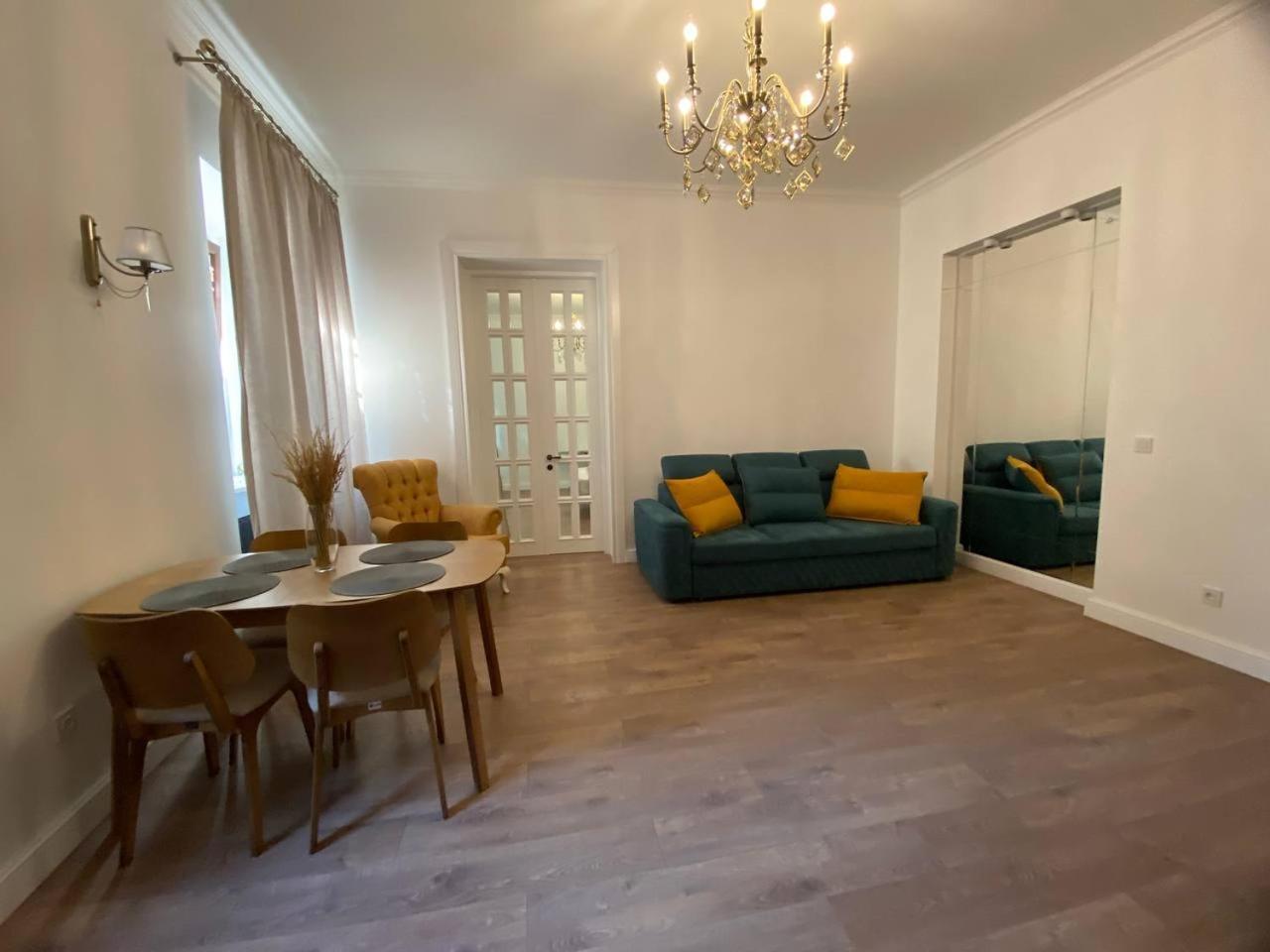 Apartments Margarita Тбилиси Экстерьер фото