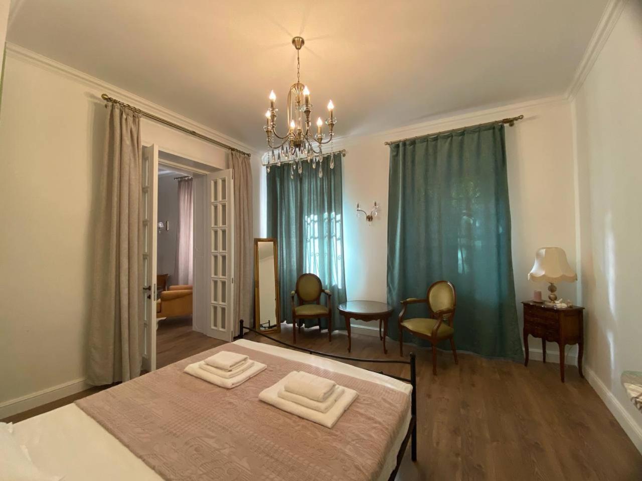 Apartments Margarita Тбилиси Экстерьер фото
