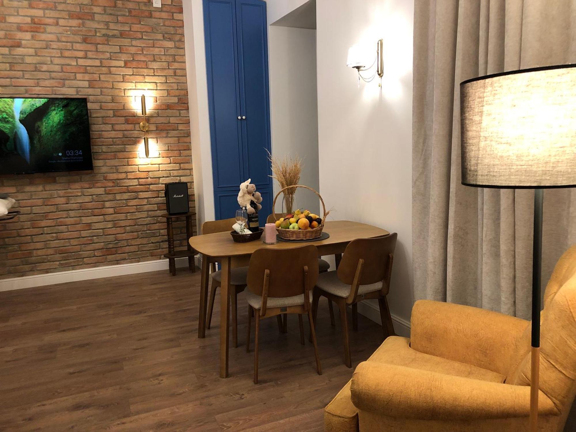 Apartments Margarita Тбилиси Экстерьер фото