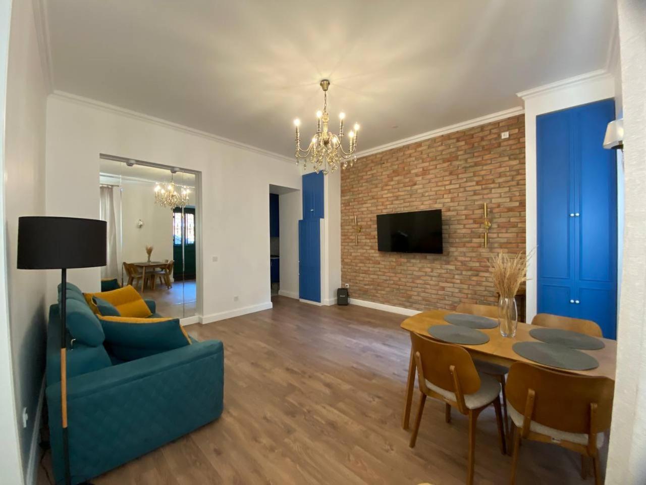 Apartments Margarita Тбилиси Экстерьер фото