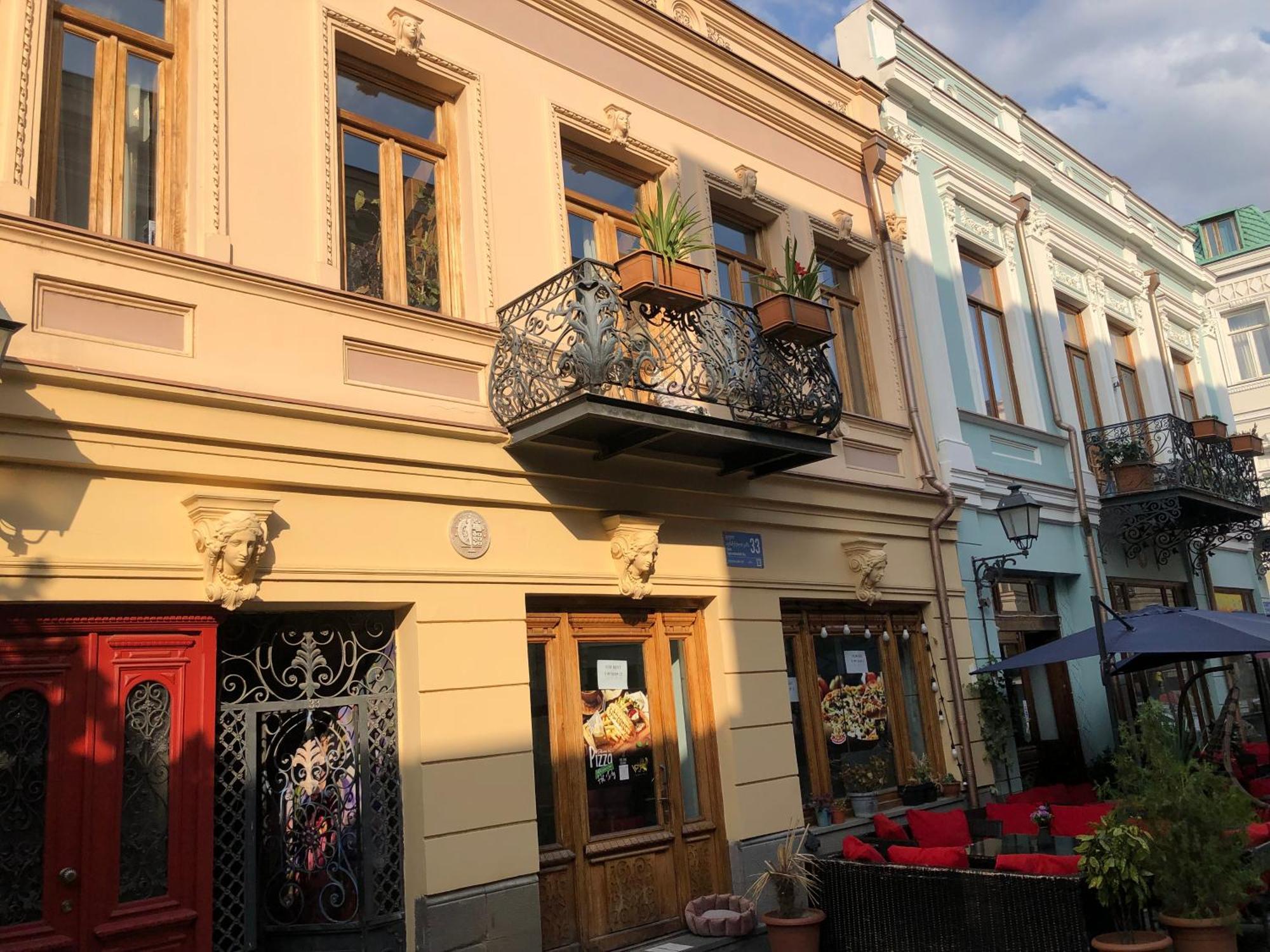 Apartments Margarita Тбилиси Экстерьер фото