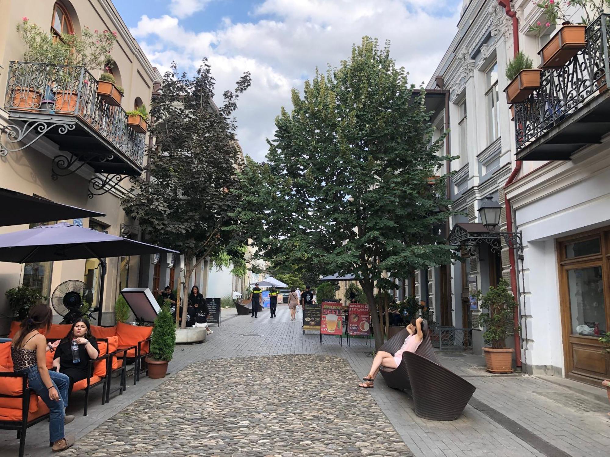Apartments Margarita Тбилиси Экстерьер фото